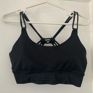 Black lululemon sports bra
